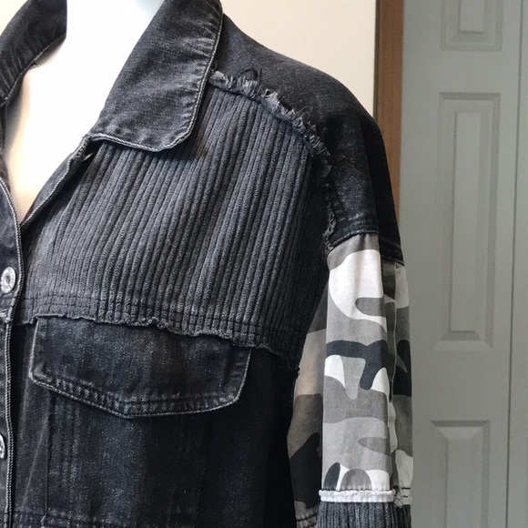 🐲💙 Anthropologie Pol Distressed Button Shacket Jacket - Picture 4 of 12